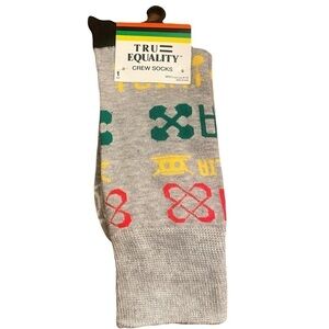 𝅺TRU equality grey Kwanzaa crew socks.